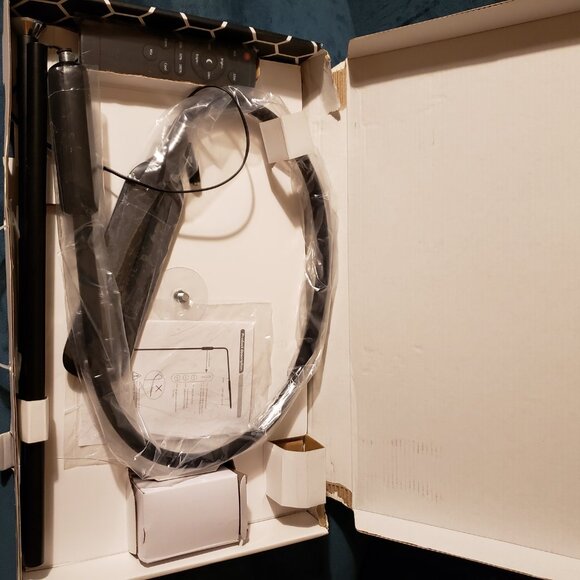 (New) Syrinx LED Floor Lamp with Remote (Black) - Picture 5 of 8